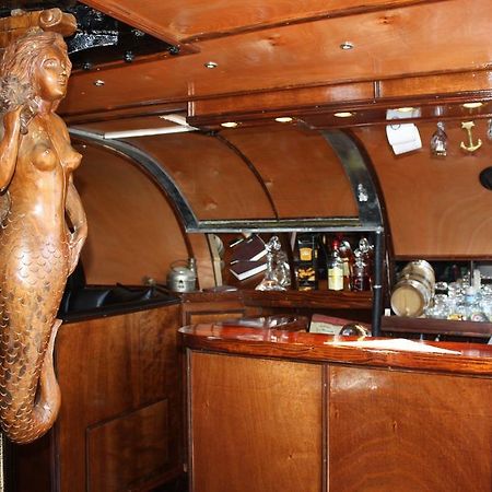 Отель Boat Ms Cutty Jean Слима Экстерьер фото